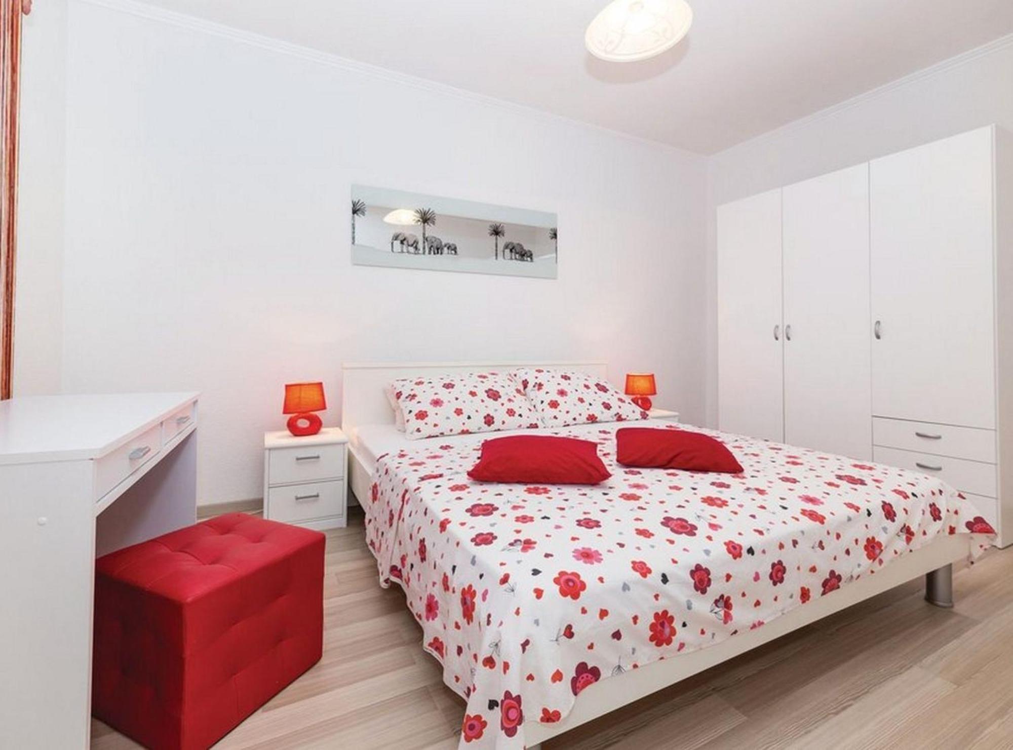 Mediterranean Stylish Villa With Pool In Kastel Stari คาชเตลา ภายนอก รูปภาพ